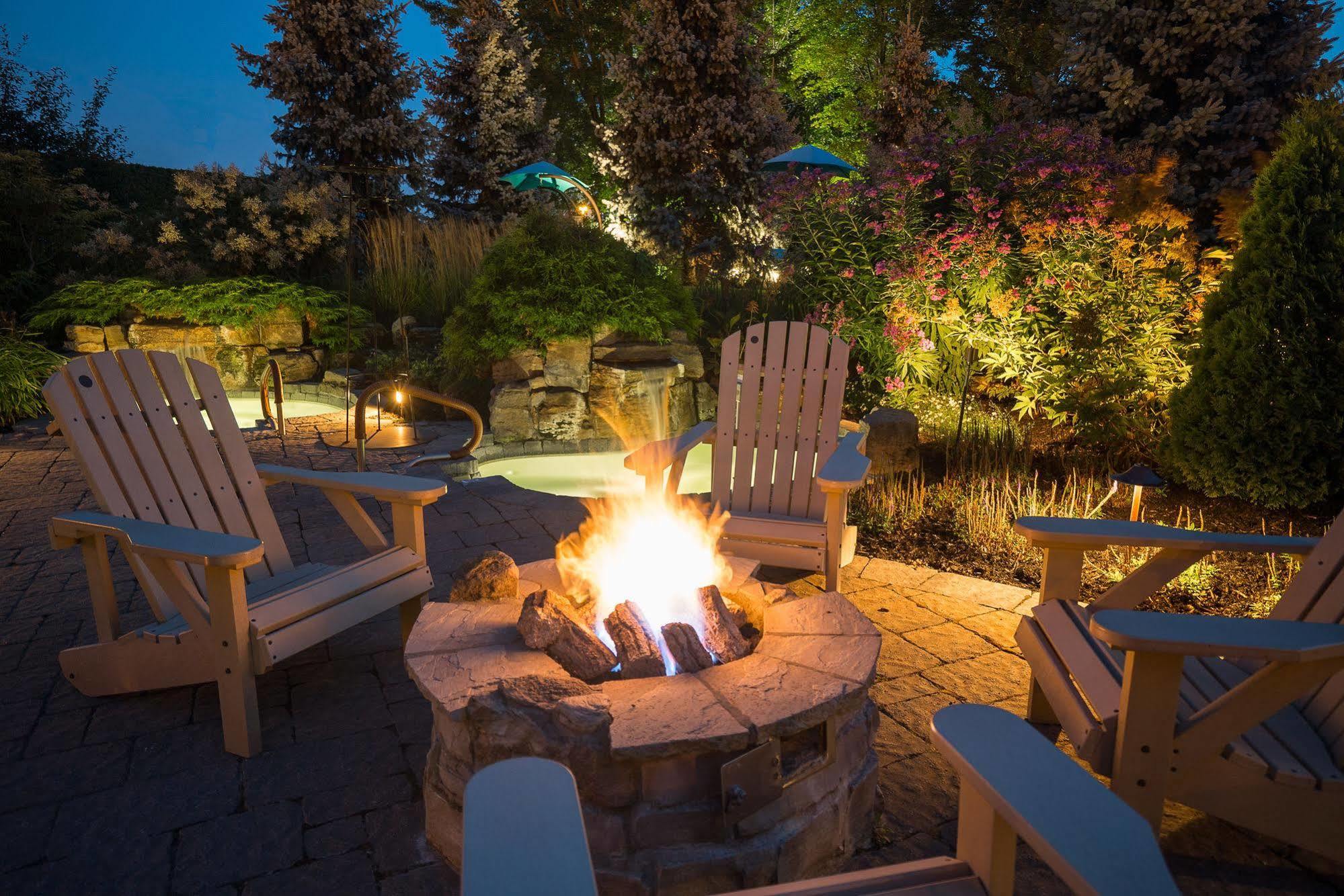 Auberge Godefroy Becancour ภายนอก รูปภาพ